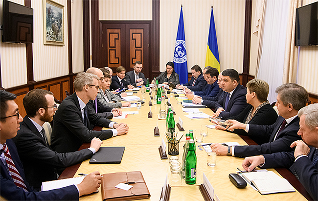 Гройсман зустрівся із головою групи експертів МВФ